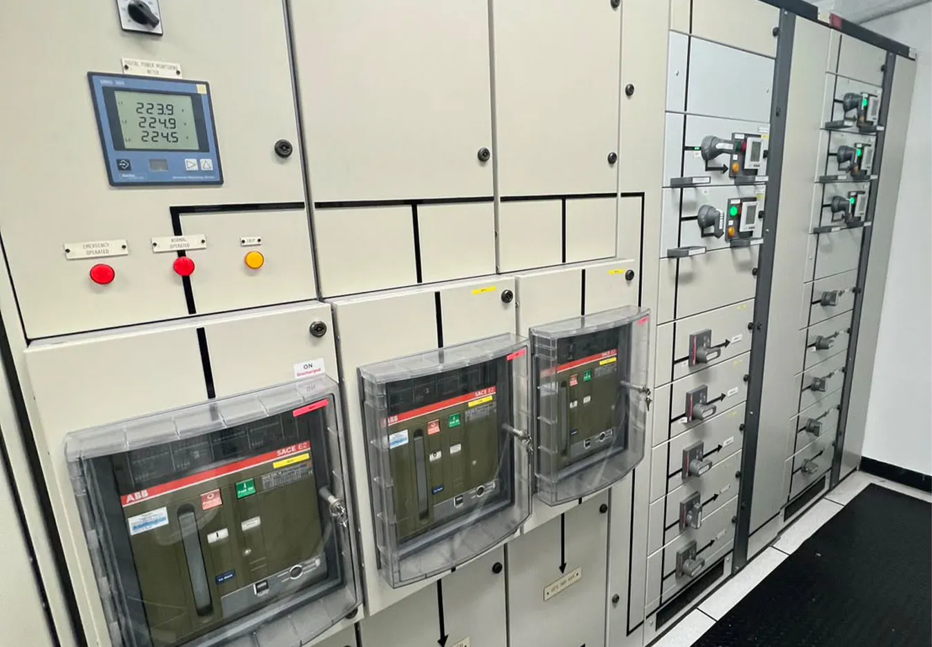 รูป แสง มหาเฮงค้าของเก่า (5)_12