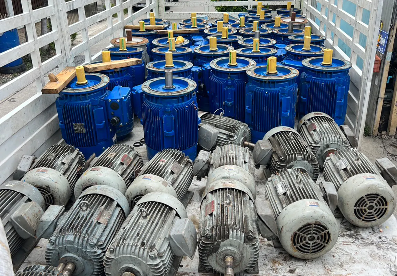 รูป แสง มหาเฮงค้าของเก่า (9)_16